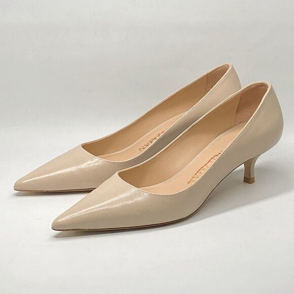 Stuart Weitzman Leather Kitten-Heel Pumps size 6.5 - Picture 4 of 11